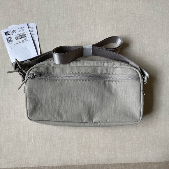 overnight bags patagonia Black Hole MLC 45L | Convertible Travel Bag Bric's X-Bag hog weekend or a Color:Glow Lagoon Pale Banana Pale Yellow